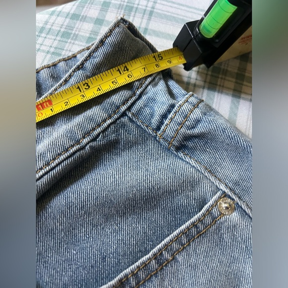 NWT Vintage Wash Denim Longline Turn Up Boyfriend Shorts Size 8 (UK size 12) - Picture 9 of 11